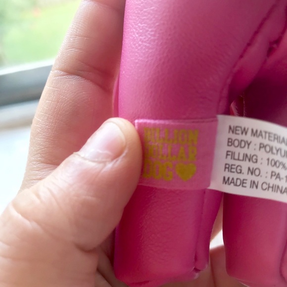 VS PINK Billion Dollar Dog - Picture 7 of 7